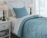 Kiandra Quilt Set