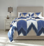 Mayda Comforter Set