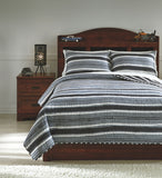 Merlin Coverlet Set
