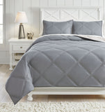 Rhey Comforter Set