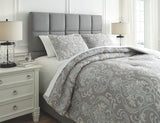 Noel Comforter Set