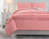 Avaleigh Comforter Set