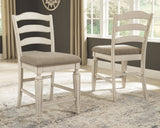 Realyn Dining Room Set
